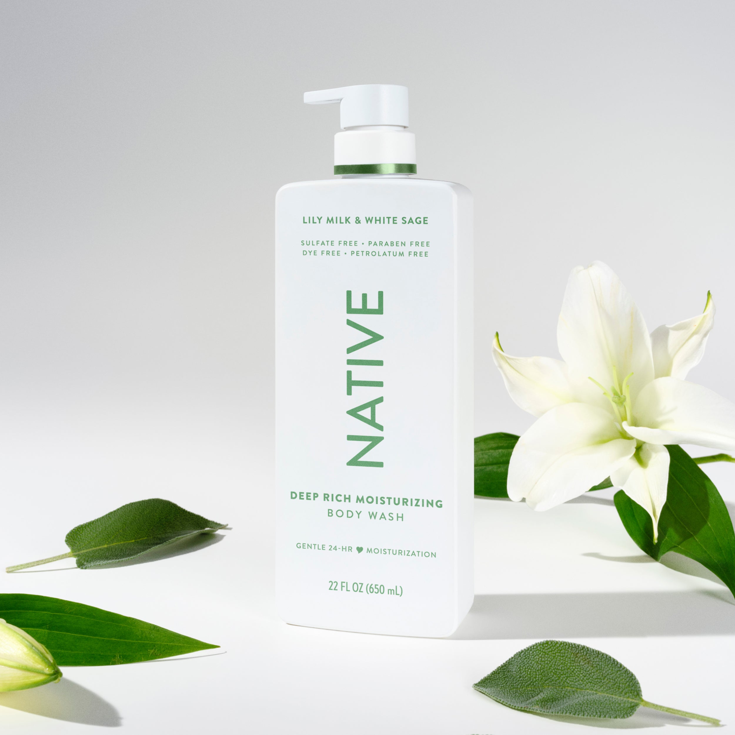 Moisturizing Body Wash Lily Milk and White Sage 22oz Classic Everyday Essential
