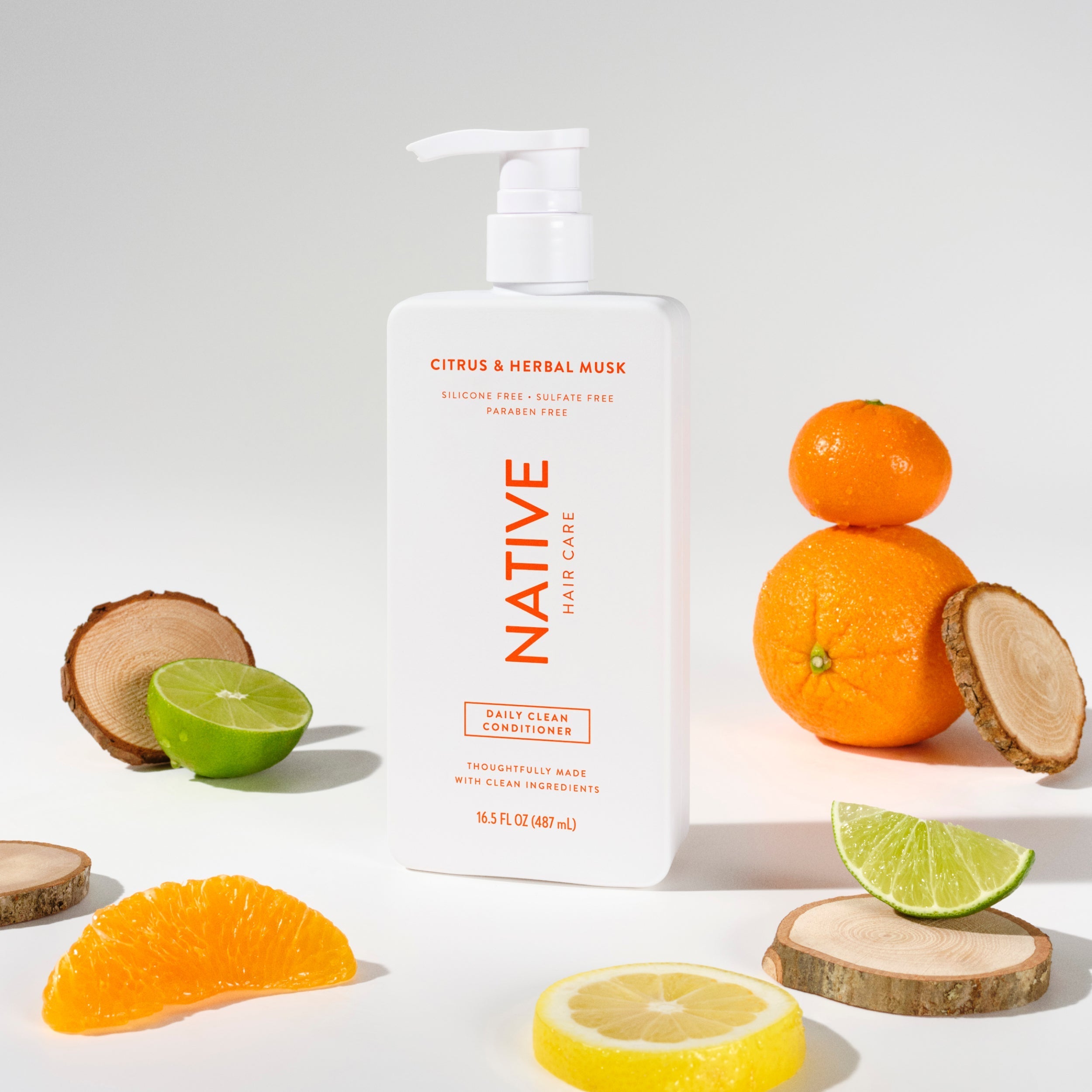 Daily Clean Conditioner Citrus and Herbal Musk 16.5oz Classic Everyday Essential