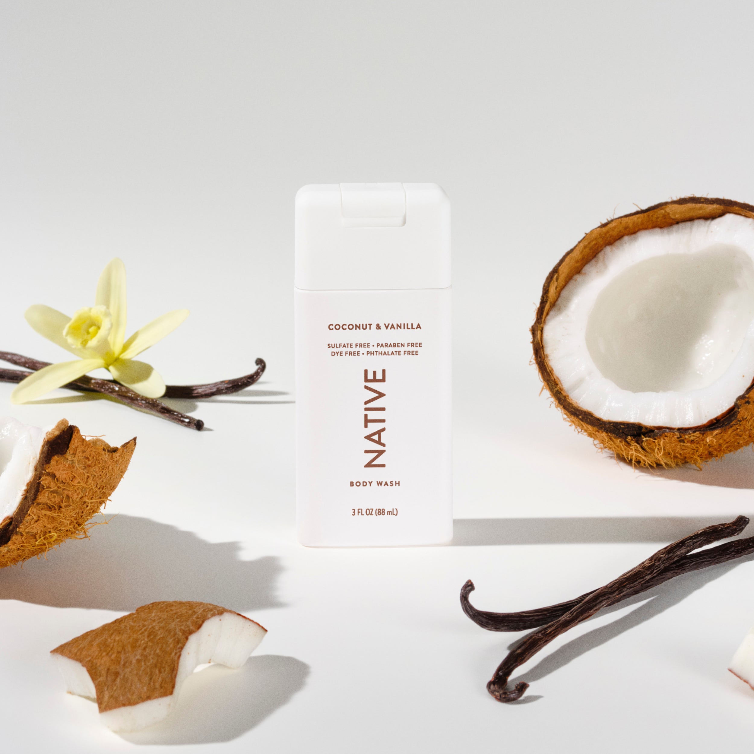 Mini Body Wash Coconut and Vanilla 3oz Classic Everyday Essential