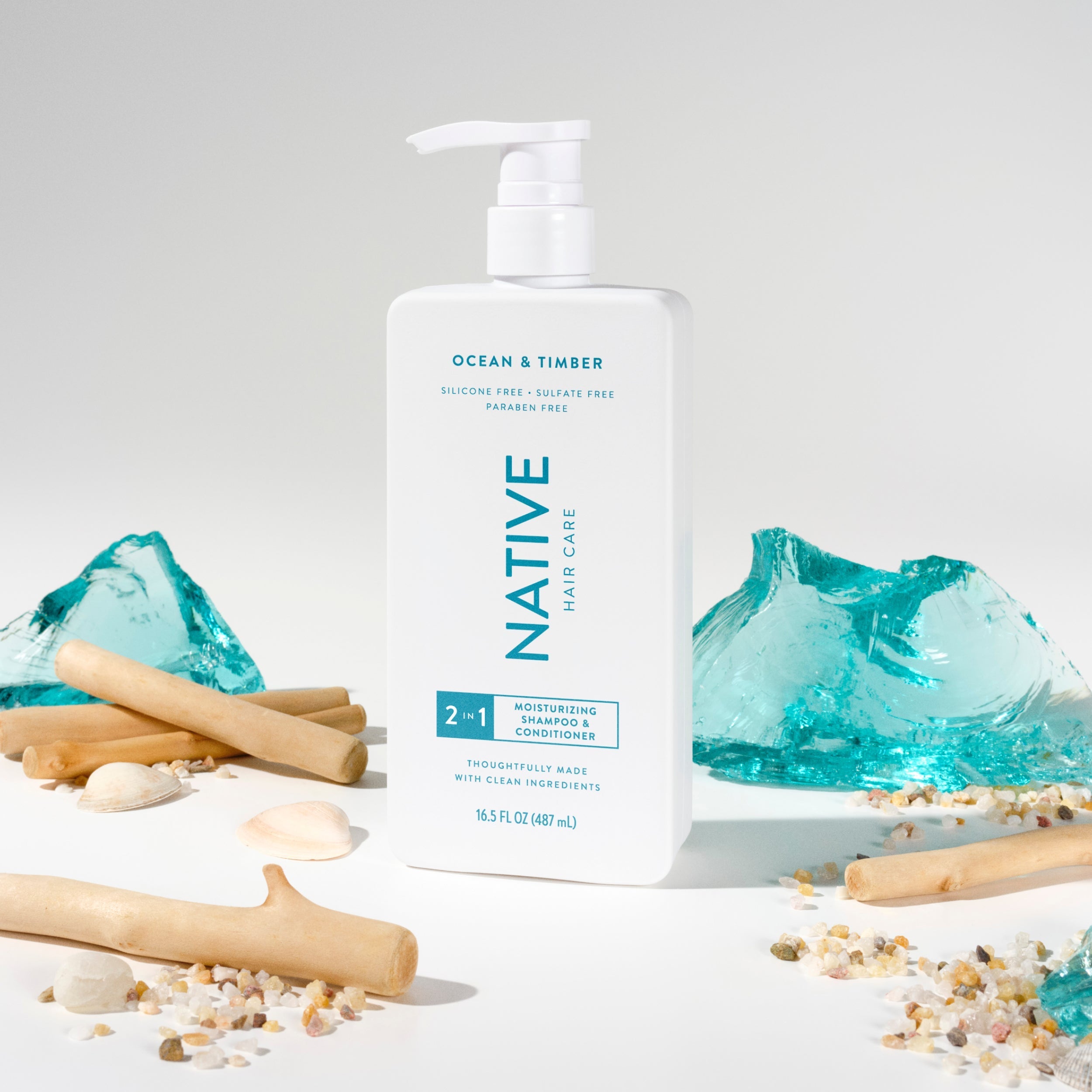 Moisturizing Shampoo Ocean and Timber 16.5oz Classic Everyday Essential
