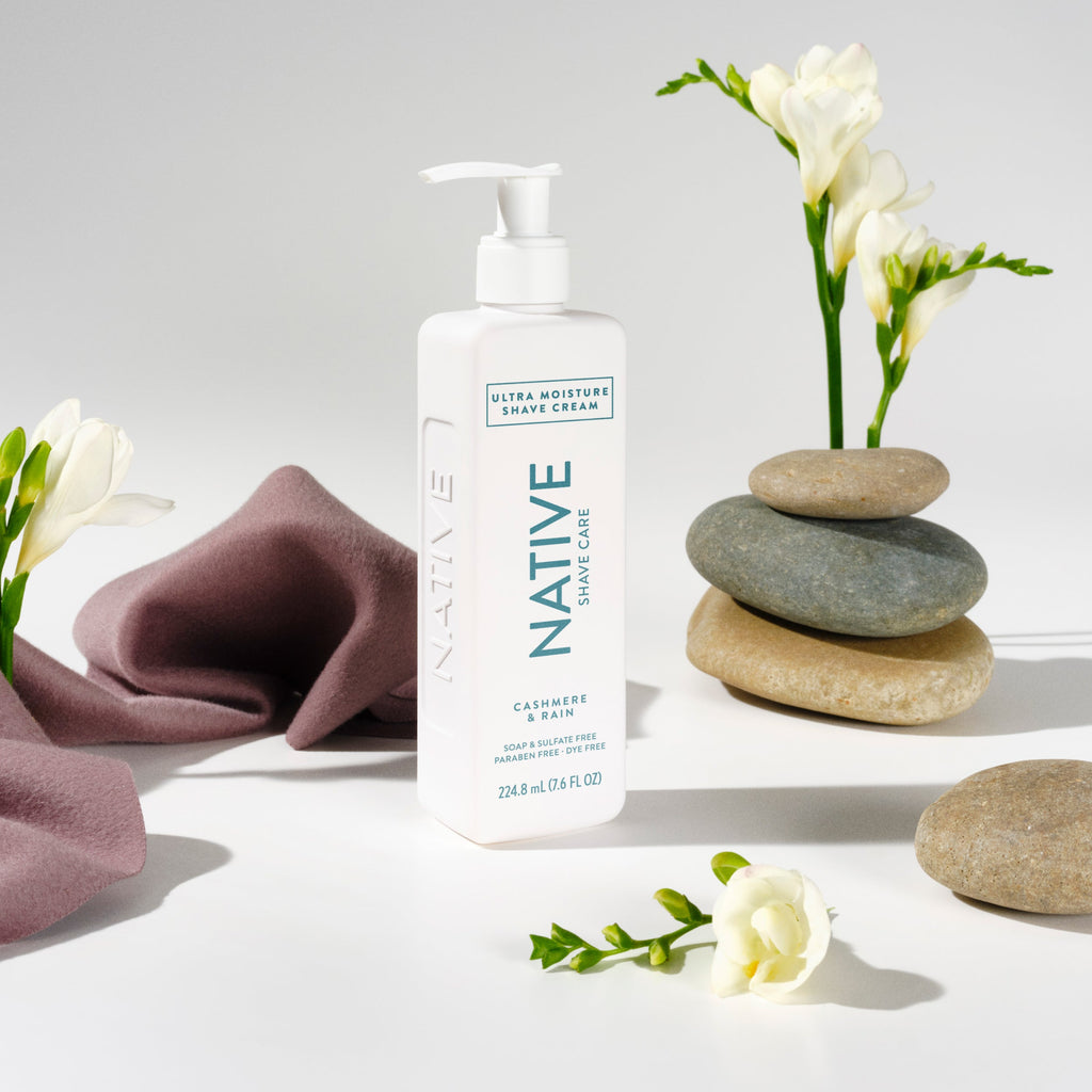 Ultra Moisture Shave Cream Cashmere and Rain 7.6oz Classic Everyday Essential
