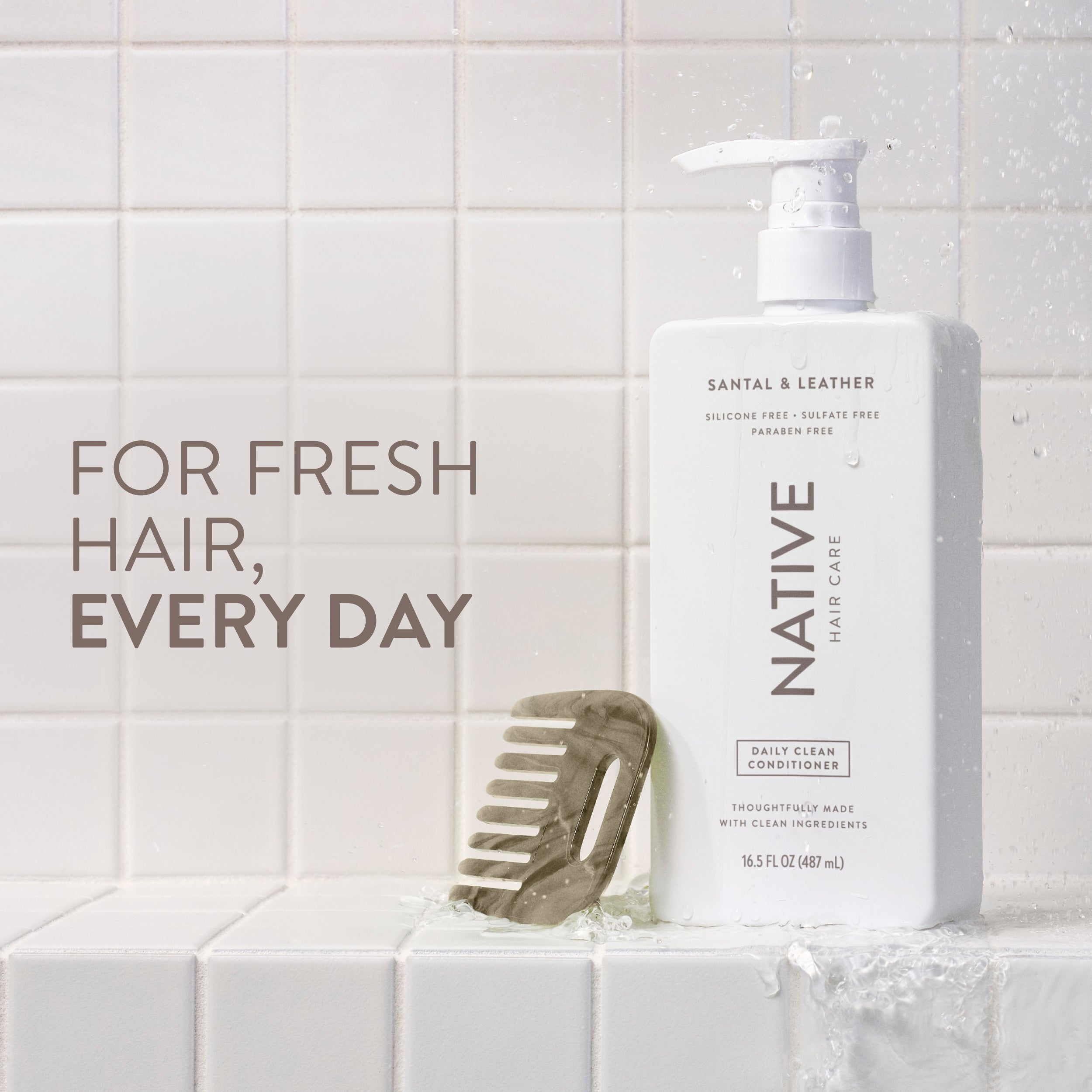 Daily Clean Conditioner Santal and Leather 16.5oz Classic Everyday Essential