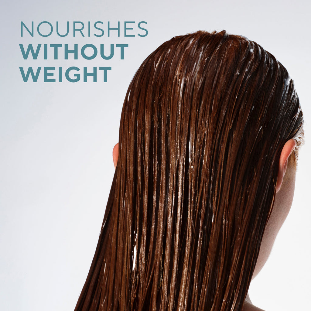 Strengthening Conditioner Cashmere and Rain 16.5oz Classic Everyday Essential