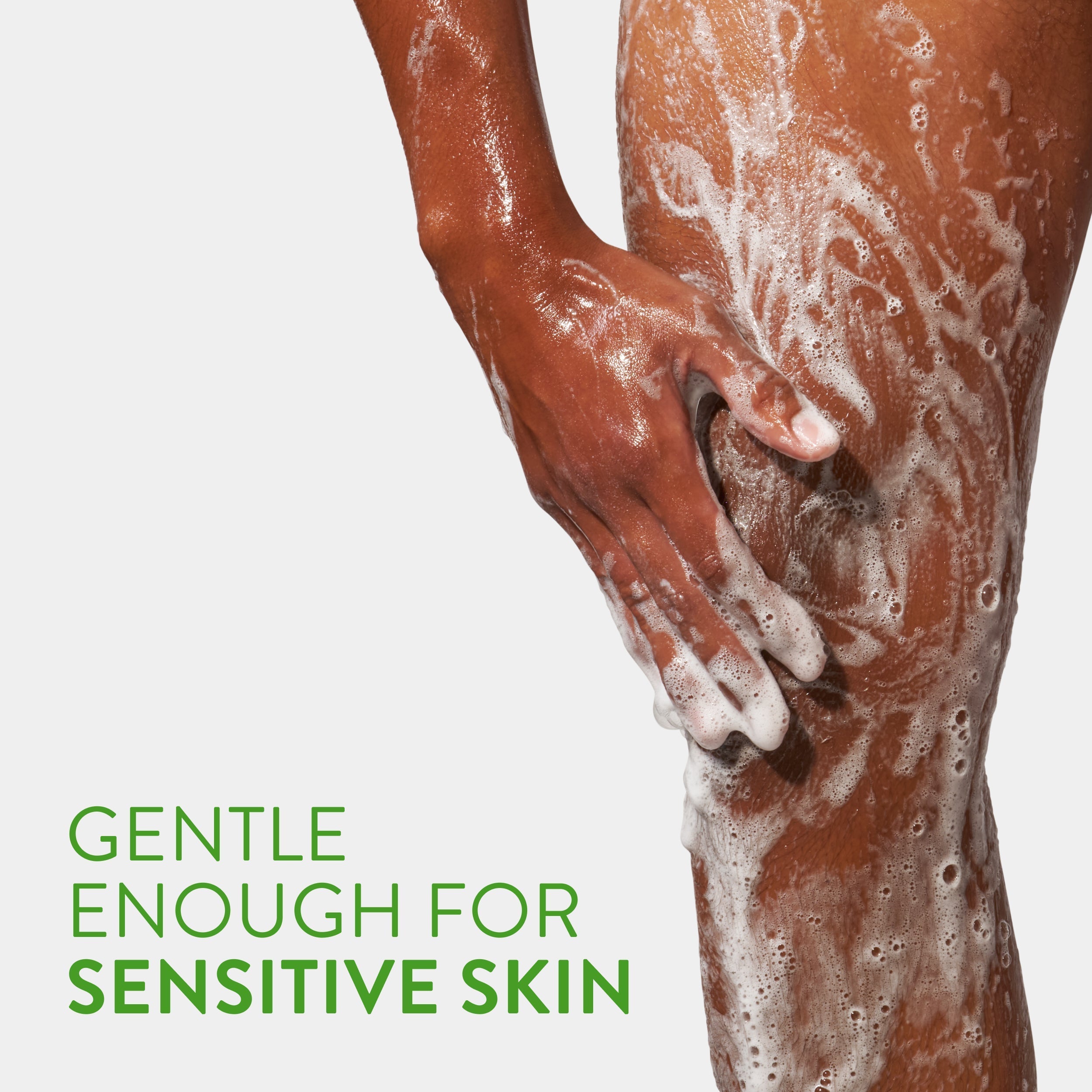 Body Wash Cucumber and Mint 18oz Classic Everyday Essential